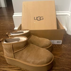 UGG Ultra mini platform (chestnut)